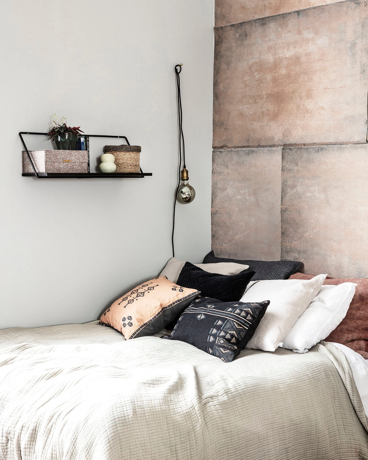 House Doctor Shelf, Wired, Black Stain 2 House Doctor Shelf, Wired, Black Stain - Image 2