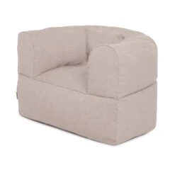 Arm-Strong Chair Wool