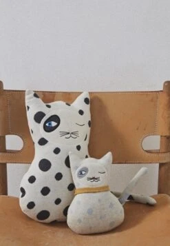 OYOY Baby Benny Cat Cushion 8 OYOY Baby Benny Cat Cushion -Furniture Discount Store BabyBennyCatCushion 6
