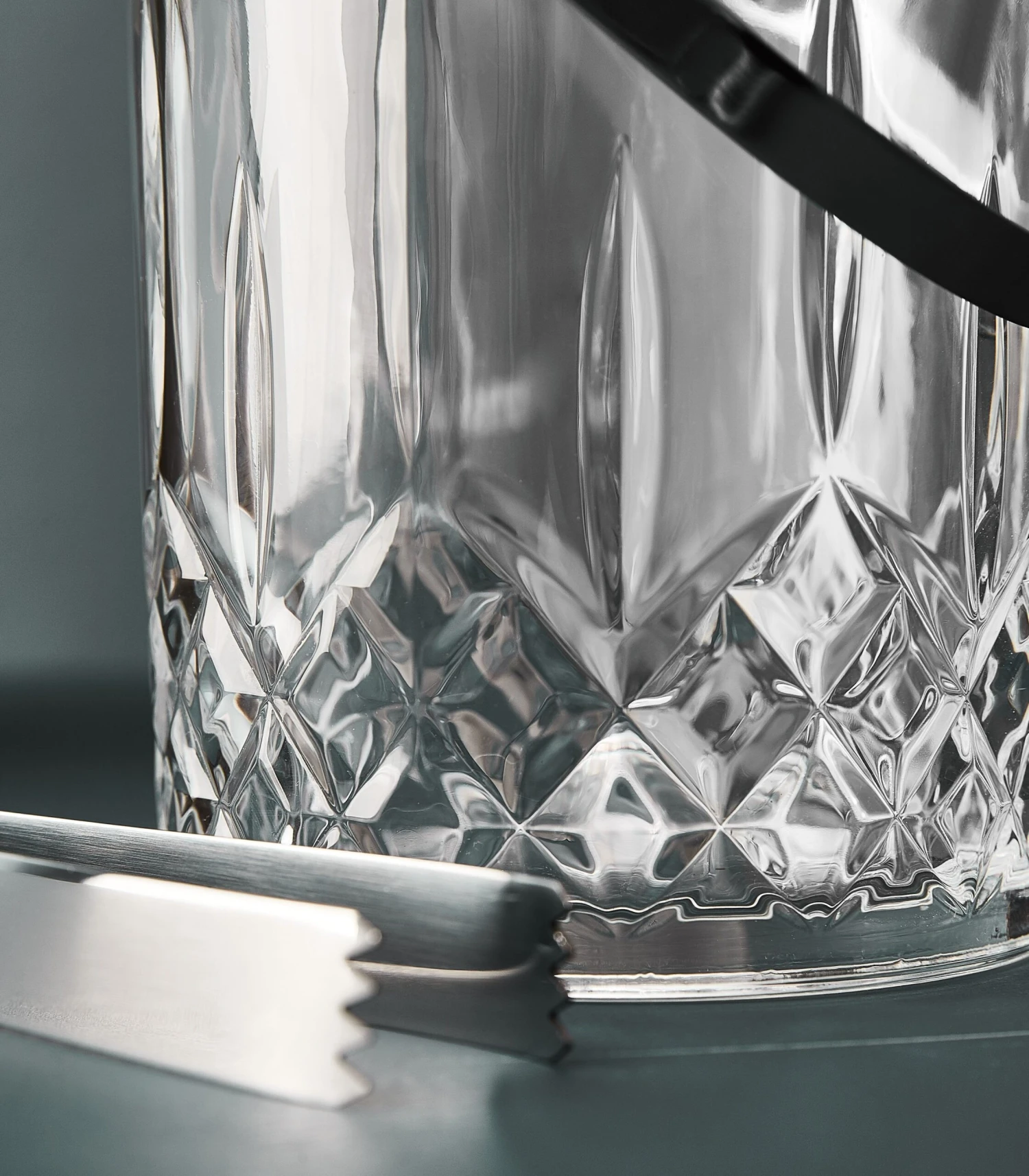 Aida Harvey Ice-bucket With Handle + Tong 7 Aida Harvey Ice-bucket With Handle + Tong - Image 7