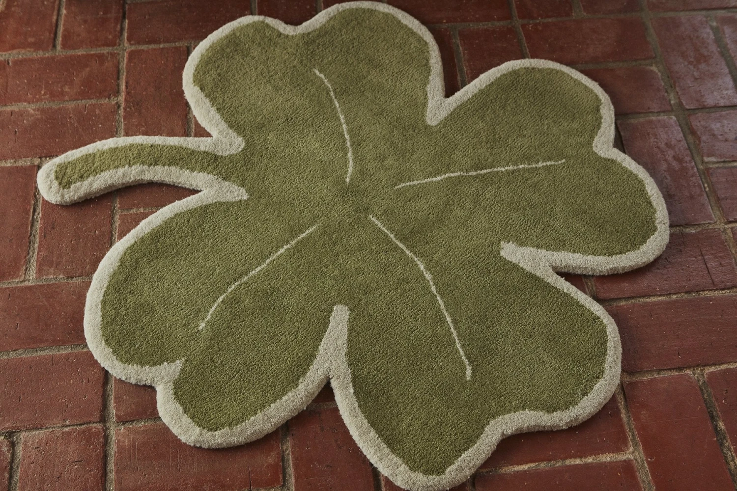OYOY Lucky Clover Rug 3 OYOY Lucky Clover Rug - Image 3