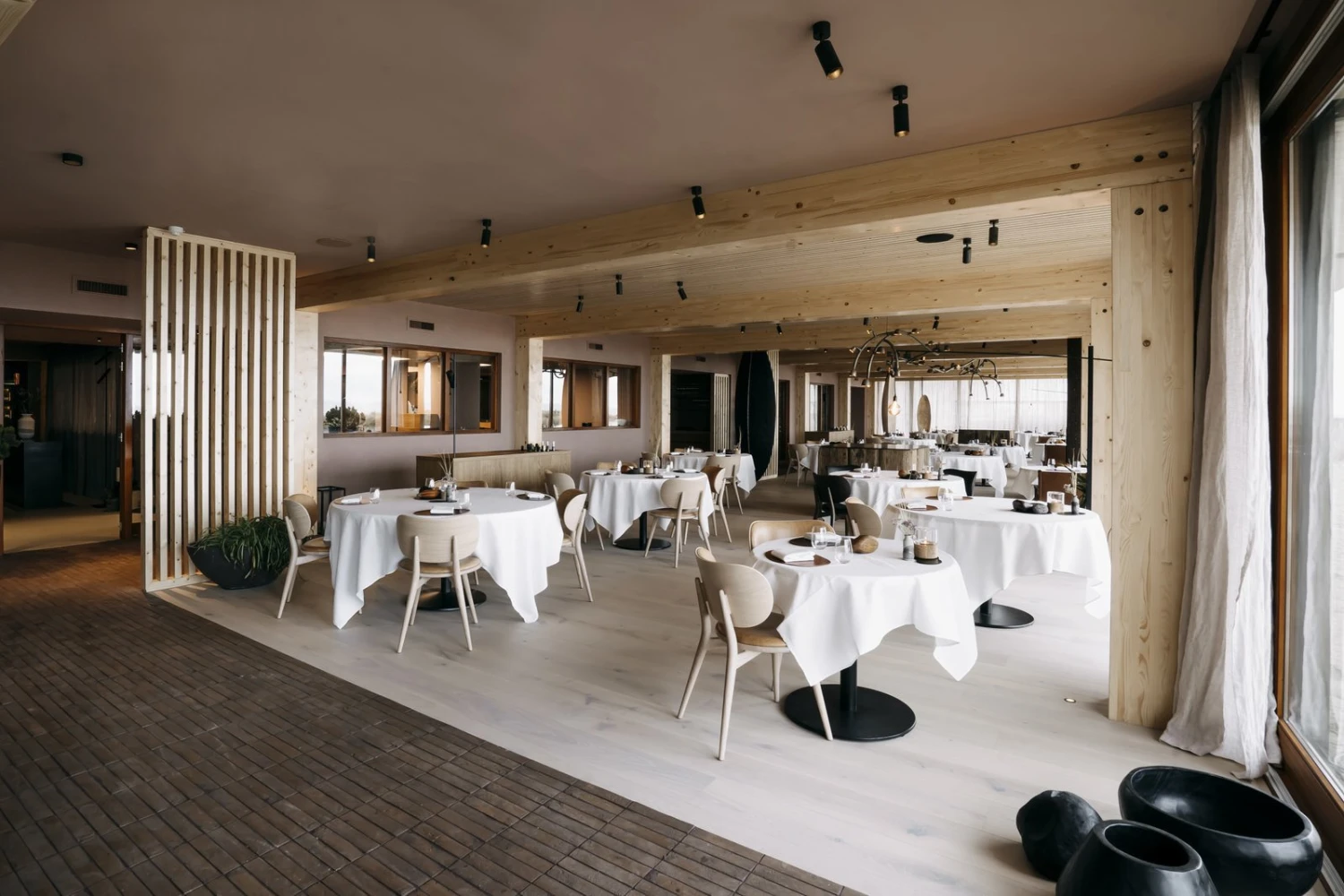 Mater The Lounge Chair 9 Mater The Lounge Chair - Image 9