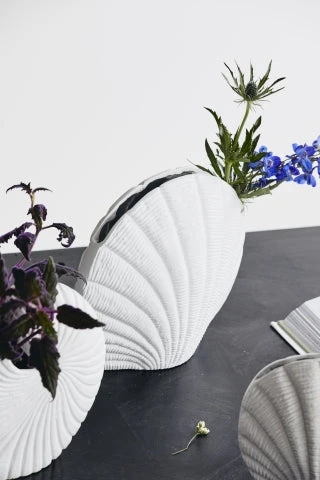 KAPITI Flower Vase, S, White 2 KAPITI Flower Vase, S, White - Image 2